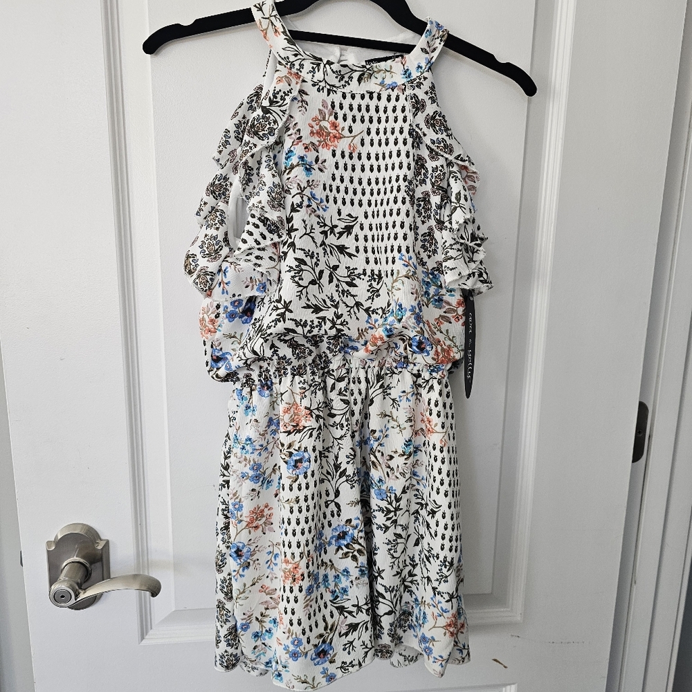 Ava & Yelly Floral Halter Neck Sleeveless Romper Size 14 NWT